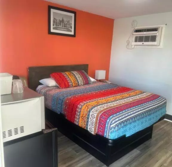 Whispering Pines Motel