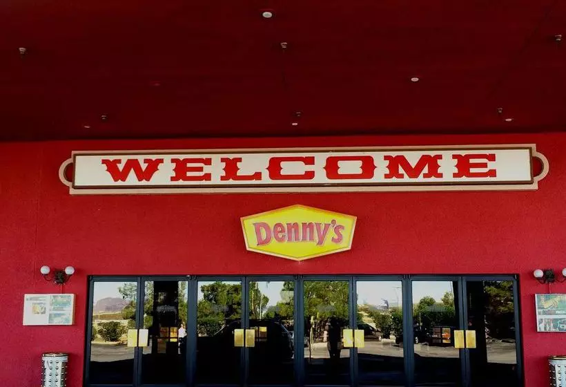 호텔 Ramada By Wyndham Terrible S And Casino