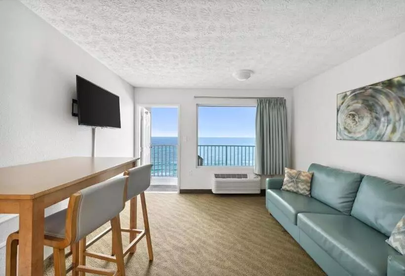 Beachcomber Beachfront Hotel, A By The Sea Resort