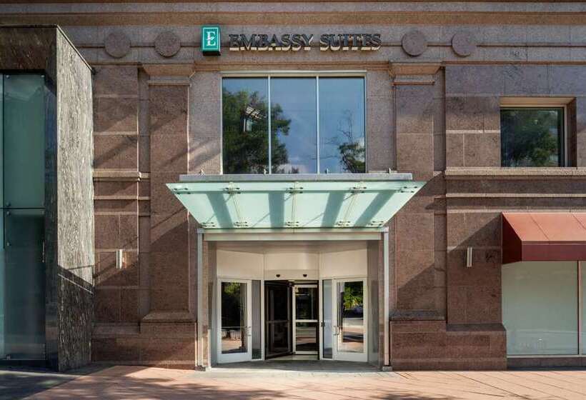 فندق Embassy Suites By Hilton Washington Dc Chevy Chase Pavilion