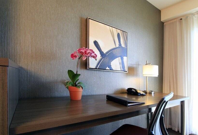 בית מלון כפרי Executive Inn & Suites Oakland