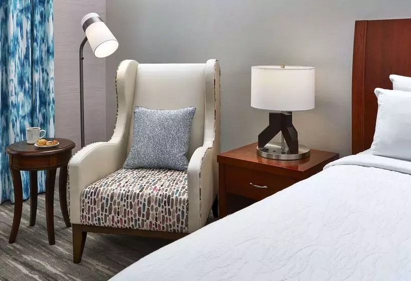 酒店 Hilton Garden Inn Valencia Six Flags