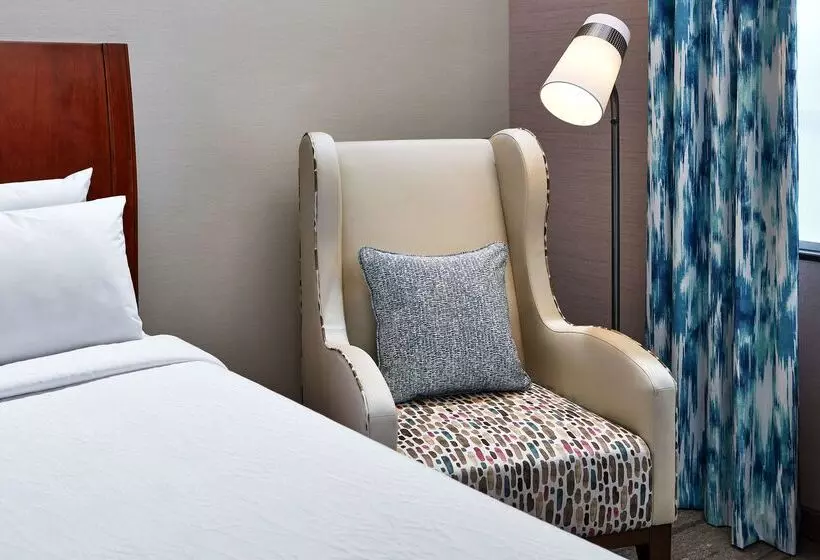 酒店 Hilton Garden Inn Valencia Six Flags