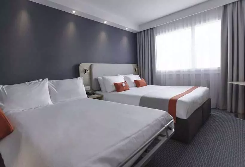 호텔 Holiday Inn Express Luzern Neuenkirch, An Ihg
