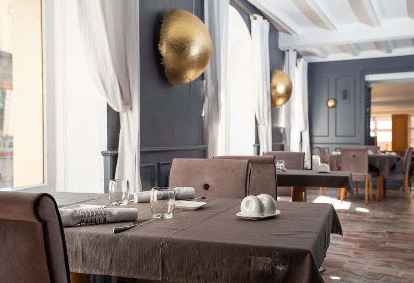 호텔 Hôtel Le Rapp