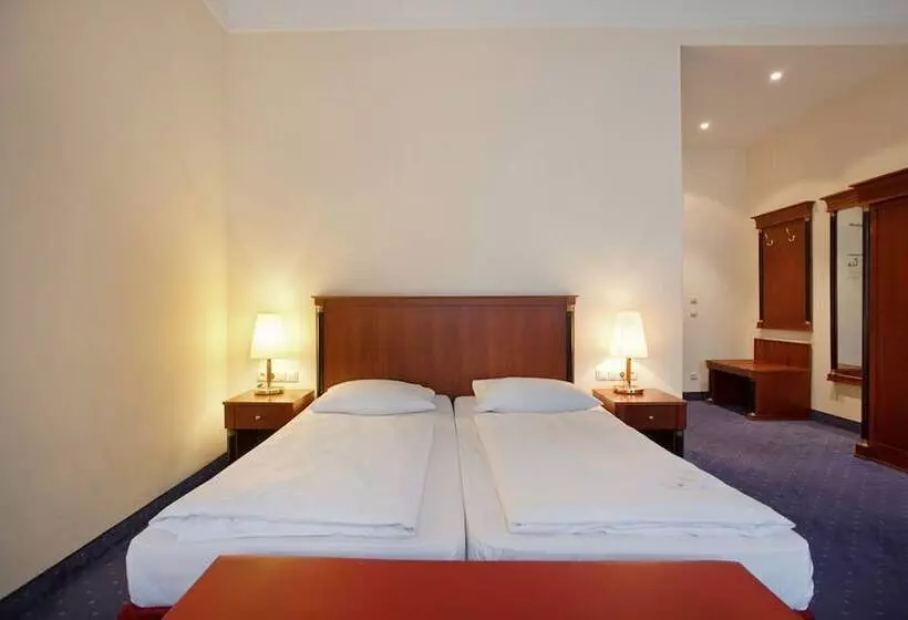 هتل Kurfuerstendamm Berlin