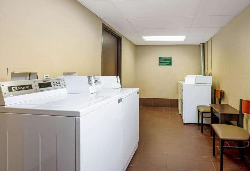 酒店 La Quinta Inn & Suites Las Vegas Tropicana