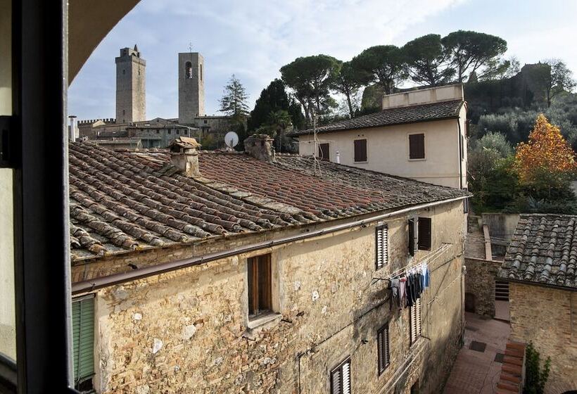 Szálloda L'antico Pozzo