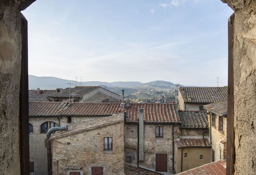 Szálloda L'antico Pozzo