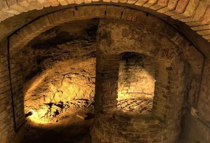 酒店 L'antico Pozzo