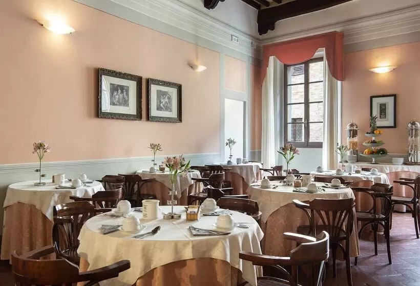 酒店 L'antico Pozzo