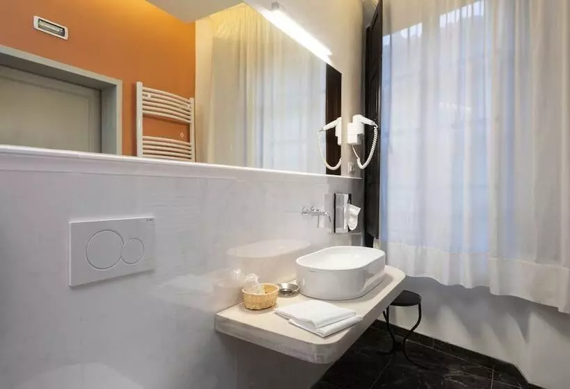 酒店 L'antico Pozzo