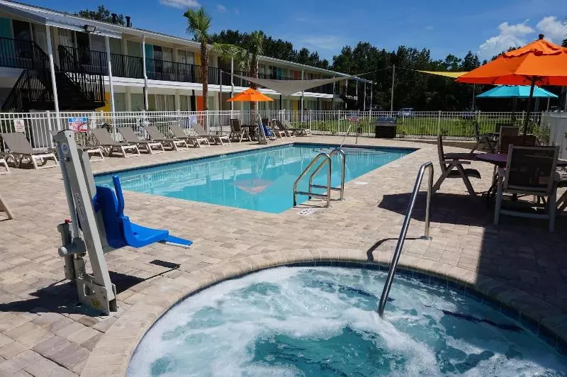 Отель Smart Stay Inn Saint Augustine