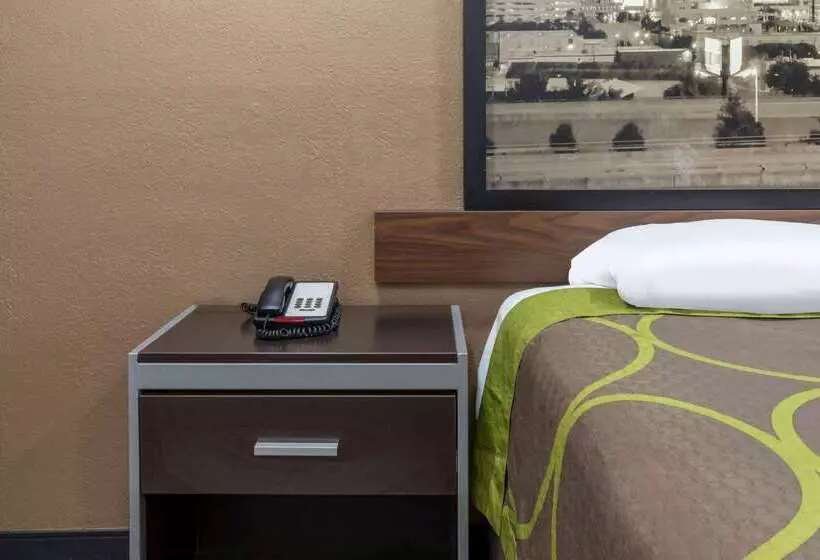 호텔 Super 8 By Wyndham Tulsa/arpt/st Fairgrounds