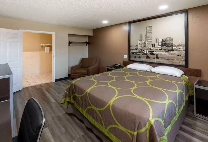 호텔 Super 8 By Wyndham Tulsa/arpt/st Fairgrounds