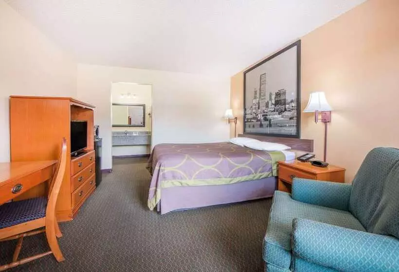 호텔 Super 8 By Wyndham Tulsa/arpt/st Fairgrounds