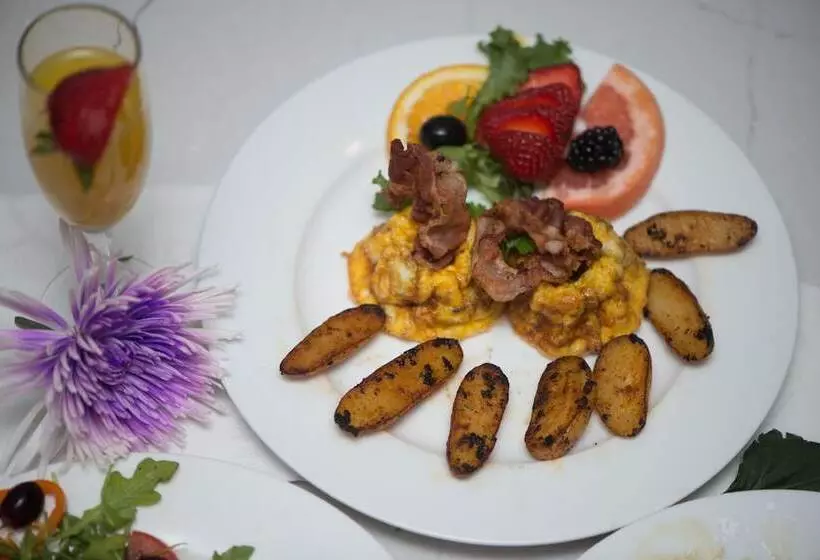 酒店 The Outlook Inn