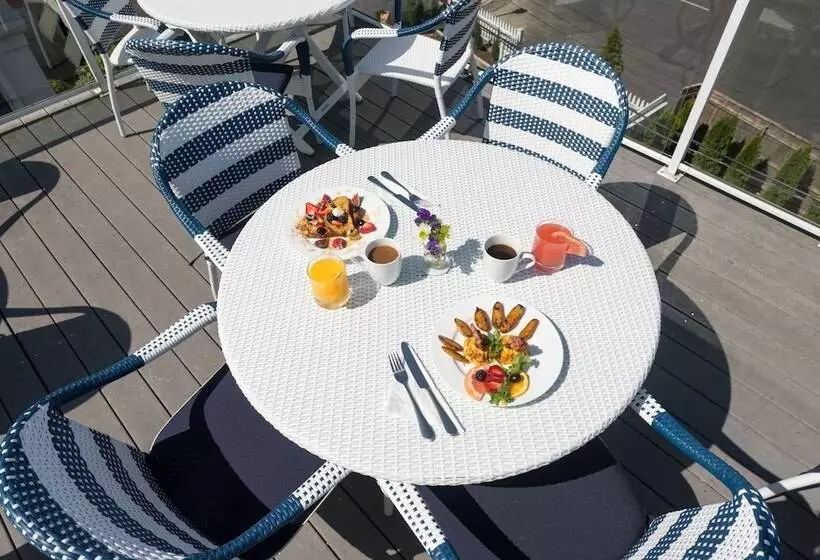 酒店 The Outlook Inn