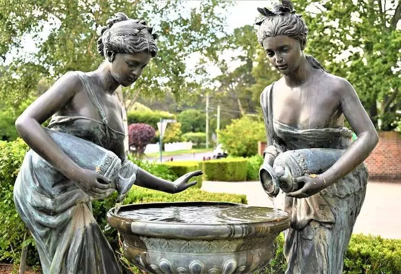 Grand Country Lodge Motel