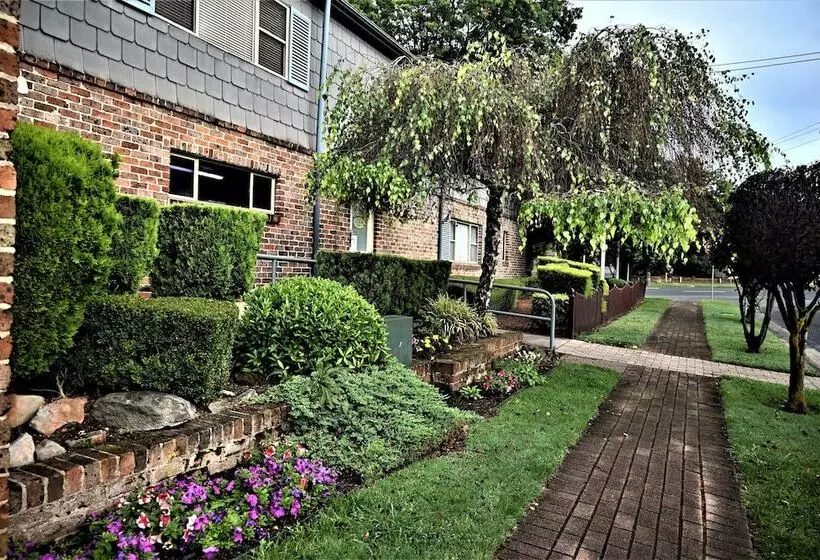 Grand Country Lodge Motel