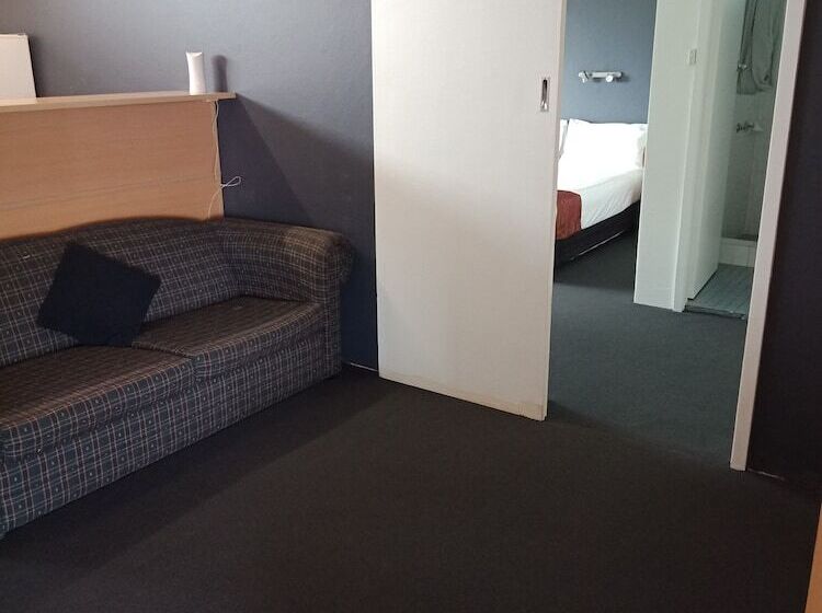 Отель Annerley Motor Inn