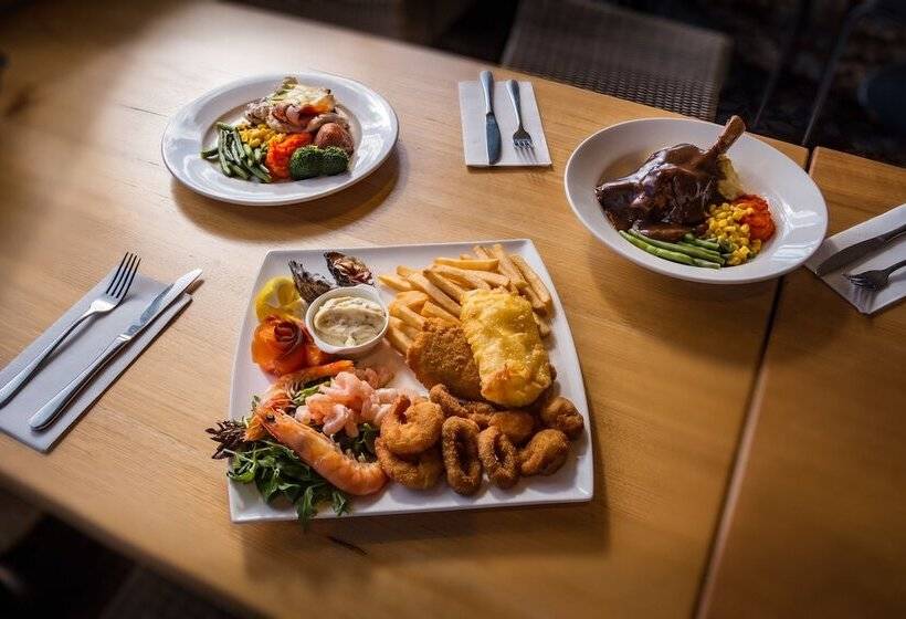 בית מלון כפרי Argosy Motor Inn