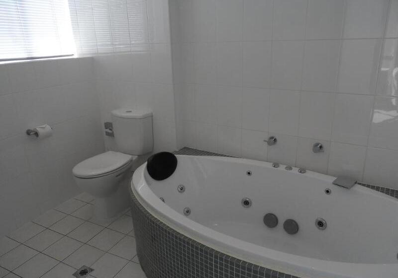 Hotel Atlantic Tower Motor Inn