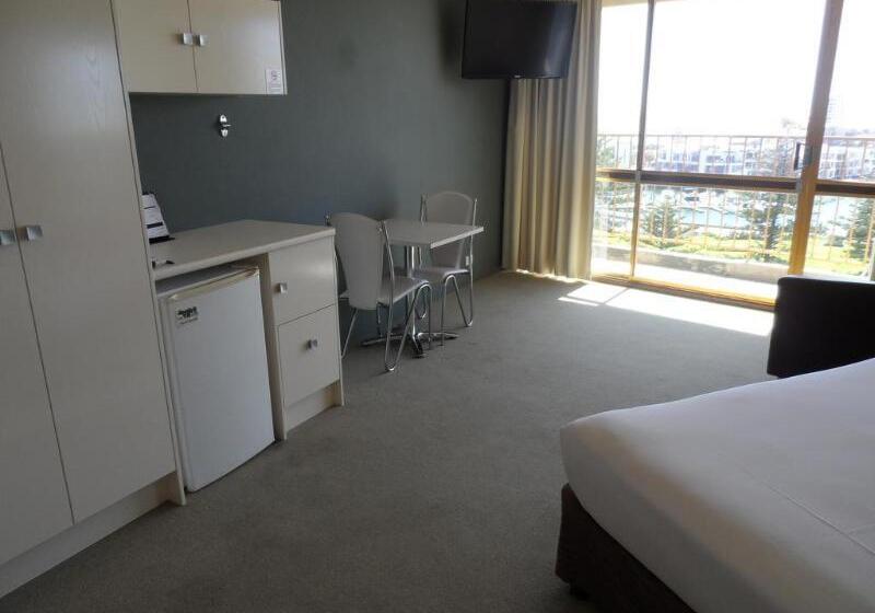 Hotel Atlantic Tower Motor Inn