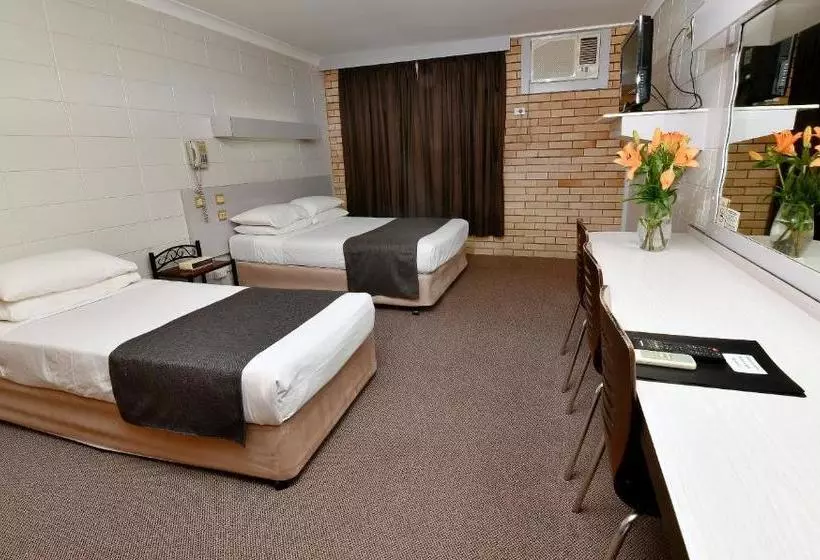 Отель Burke And Wills Motor Inn