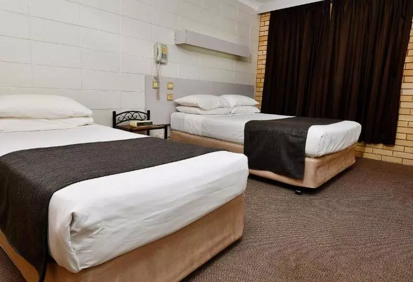 Отель Burke And Wills Motor Inn