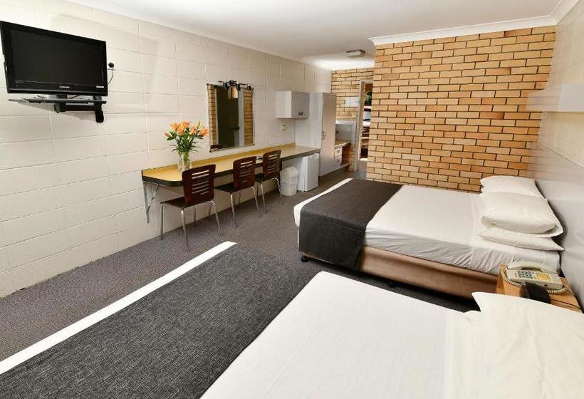 בית מלון כפרי Burke And Wills Motor Inn