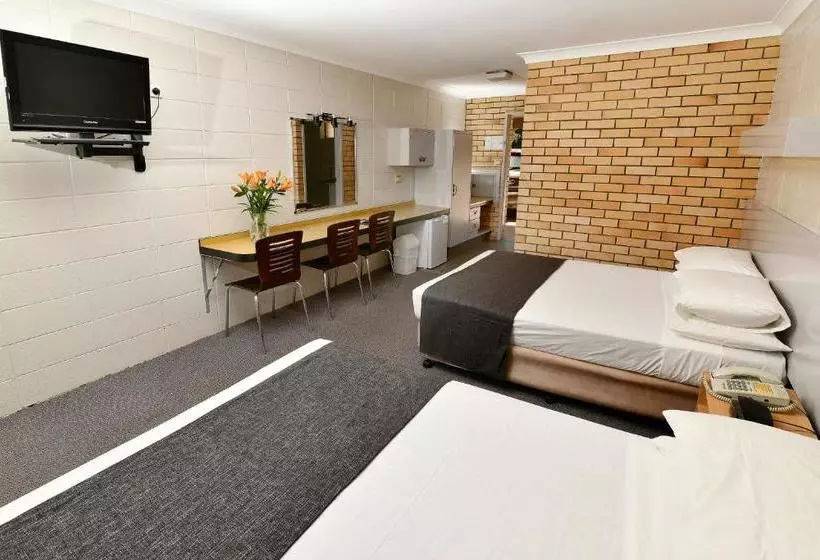 Отель Burke And Wills Motor Inn