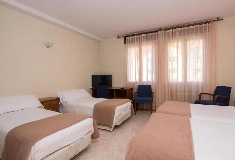 هتل Oros by Nexta