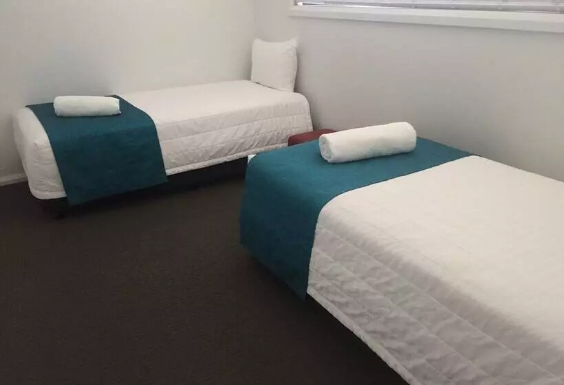ホテル Macquarie Barracks Motor Inn