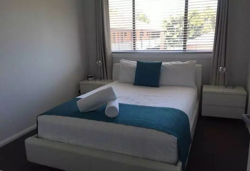 ホテル Macquarie Barracks Motor Inn