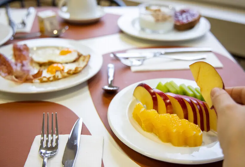 هتل Oros by Nexta