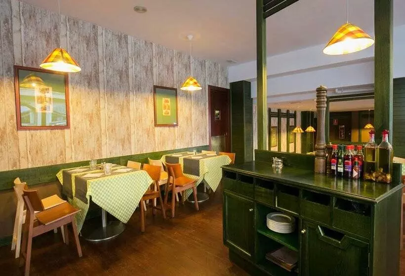 هتل Piolets Soldeu Centre by Nexta