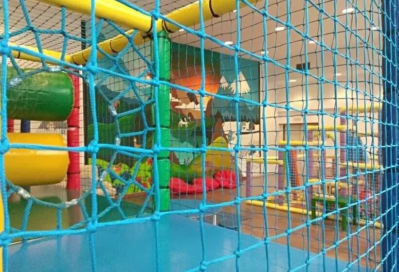 هتل Piolets Soldeu Centre by Nexta