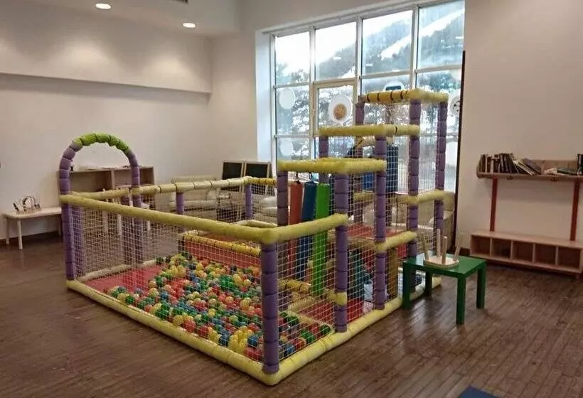 هتل Piolets Soldeu Centre by Nexta