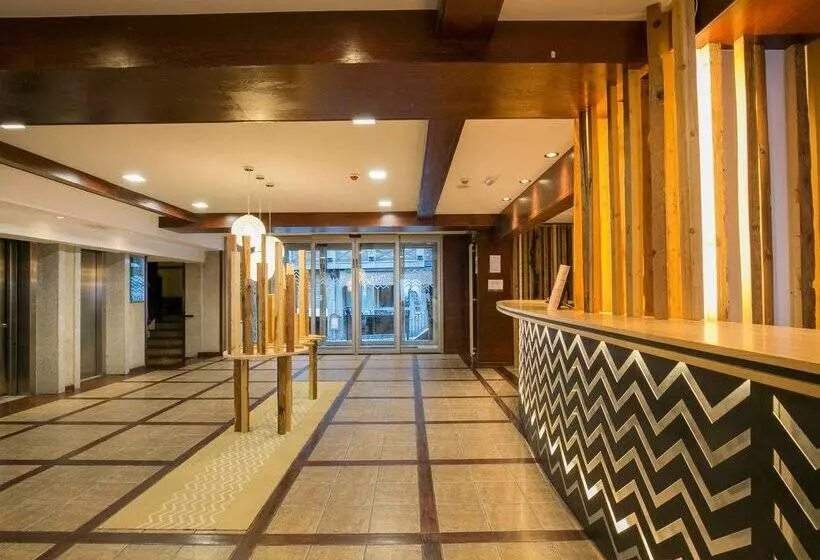 هتل Piolets Soldeu Centre by Nexta