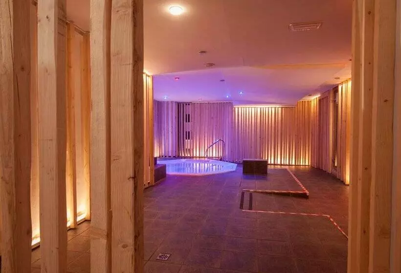 هتل Piolets Soldeu Centre by Nexta