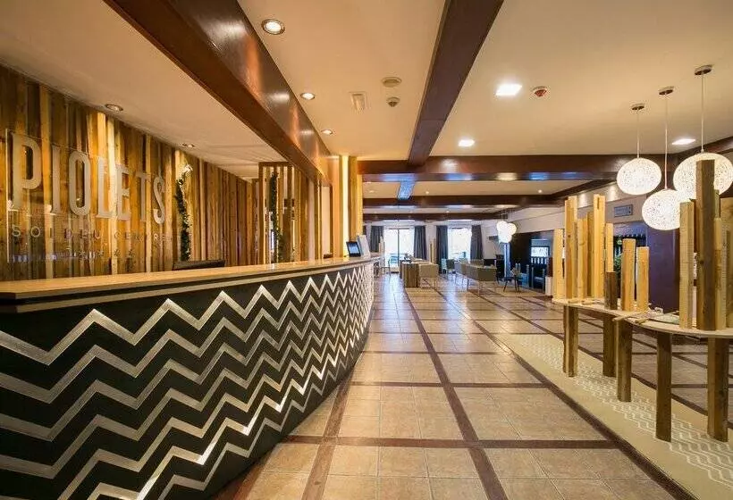 هتل Piolets Soldeu Centre by Nexta