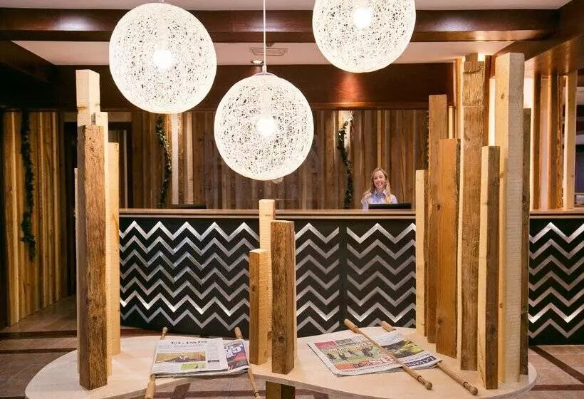 هتل Piolets Soldeu Centre by Nexta