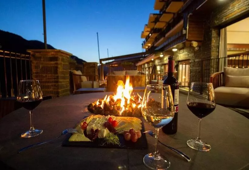 هتل Piolets Soldeu Centre by Nexta