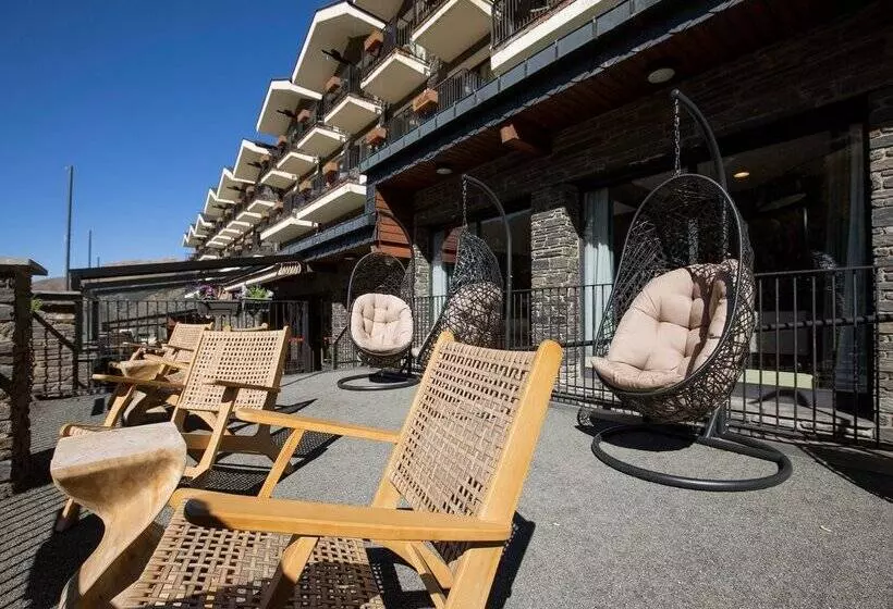 هتل Piolets Soldeu Centre by Nexta