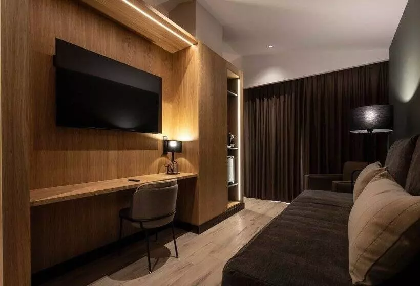 هتل Piolets Soldeu Centre by Nexta