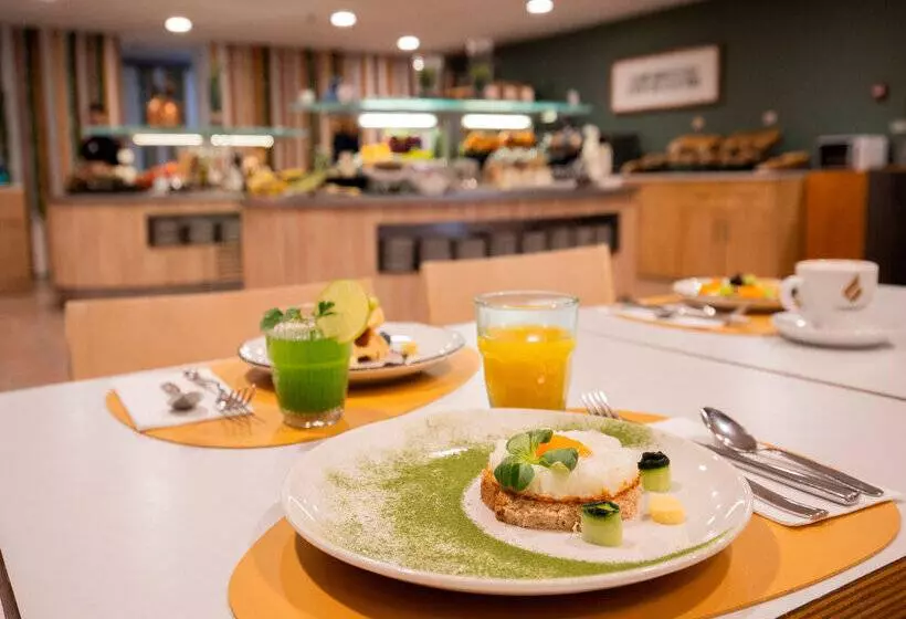 هتل Piolets Soldeu Centre by Nexta