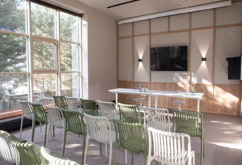 هتل Piolets Soldeu Centre by Nexta