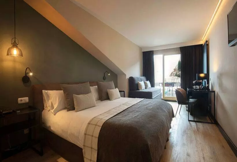 هتل Piolets Soldeu Centre by Nexta