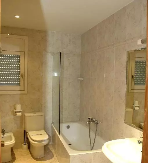 هتل Oros by Nexta